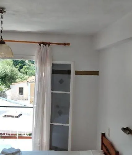 Aggelos Kefalonia Lassi * ラッシ