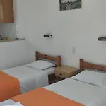 Aggelos Kefalonia Lassi * Lászi