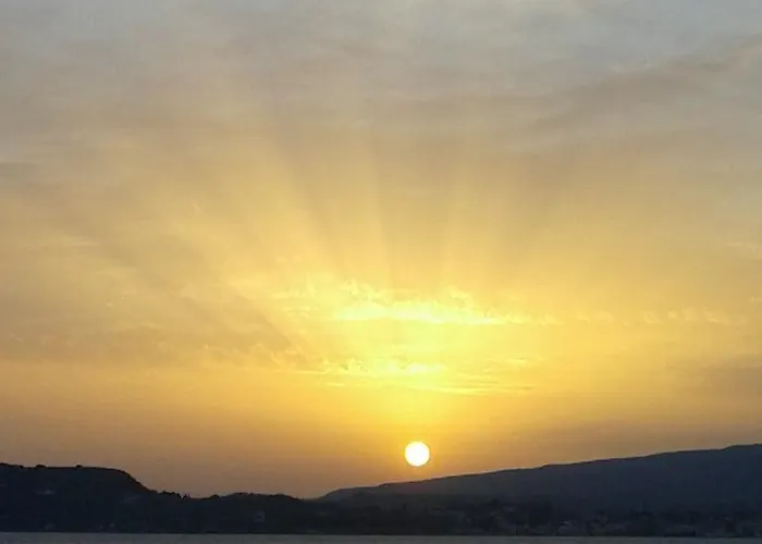 Aggelos Kefalonia Lassi לאסי